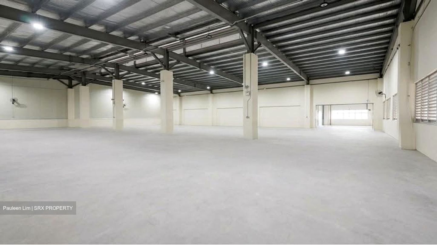 Attap Valley Road (D27), Warehouse #630275351
